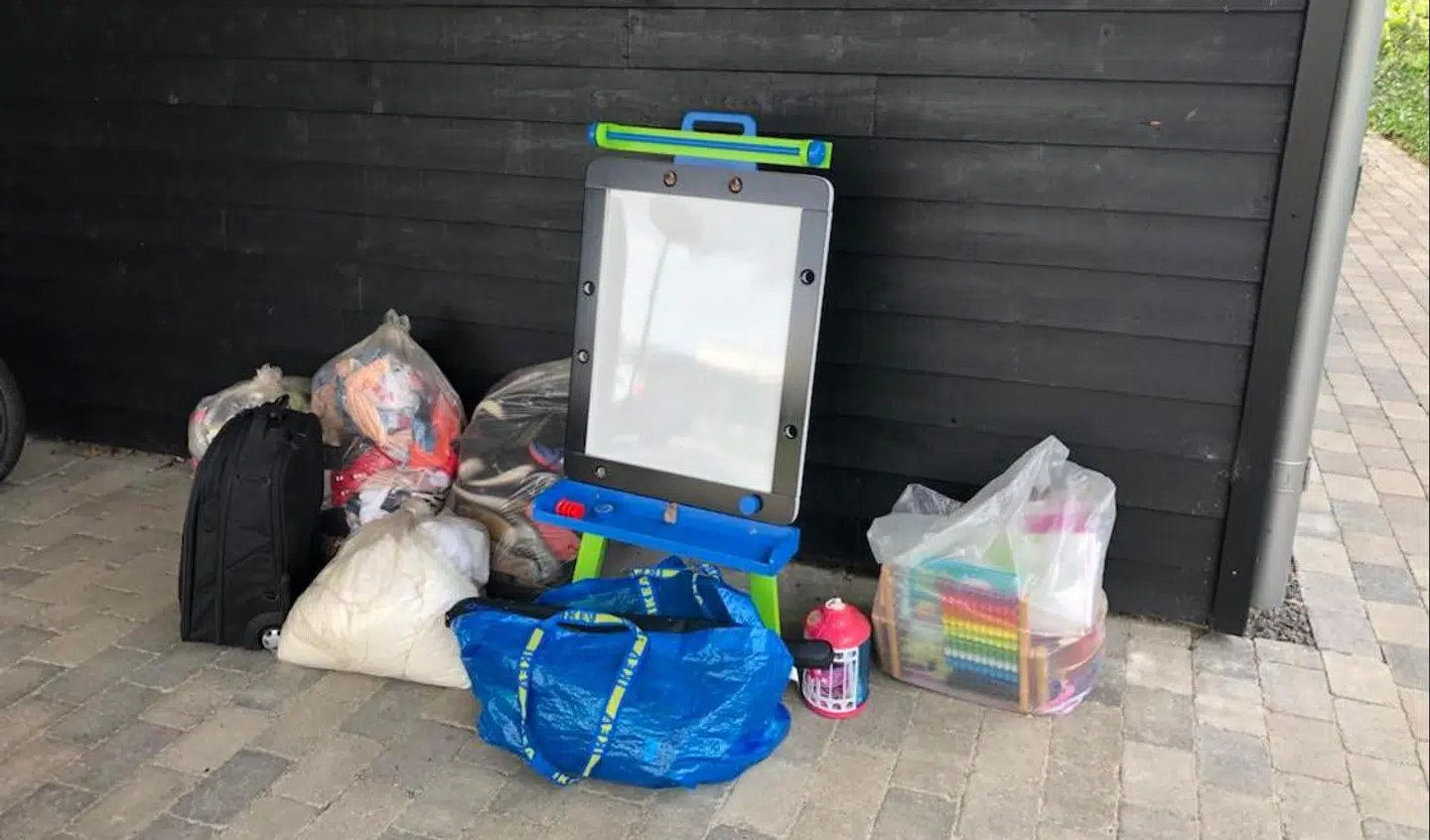 Cykler og mobiltelefone »går som varmt brød,« fortæller Helle.