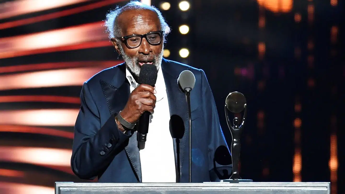 Clarence Avant i oktober, da han blev optaget i Rock and Roll Hall of Fame.