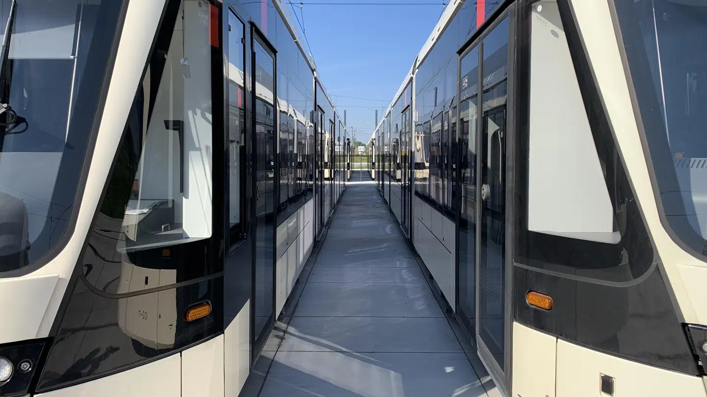 Togene skulle have været igang med at teste på den fulde letbanestrækning fra slut oktober. Foto: Jens Anton Havskov Hansen