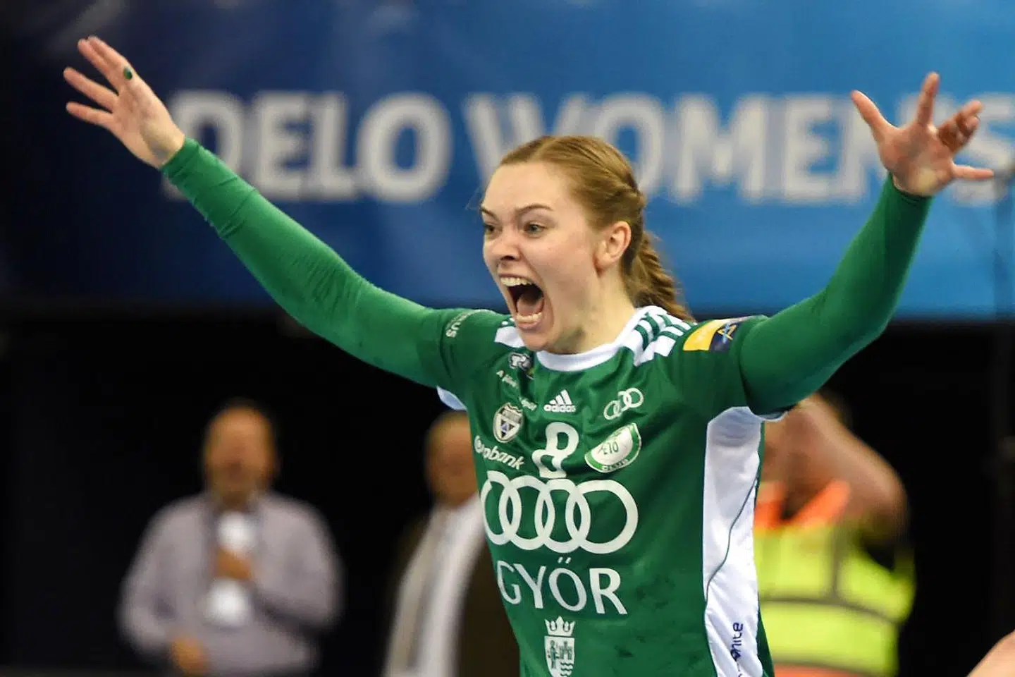 Anne Mette Hansen ses her i aktion for Gyør.