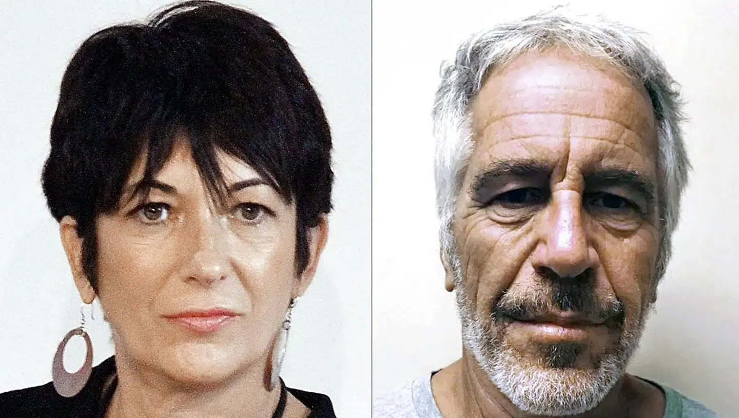 Ghislaine Maxwell, 59, og Jeffrey Epstein. Epstein døde i en fængselscelle i 2019.