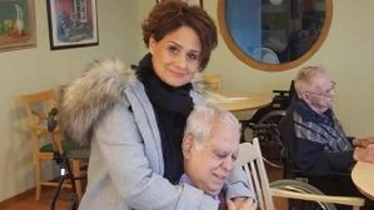 Roya Moores far døde i starten af året. Foto: Privat