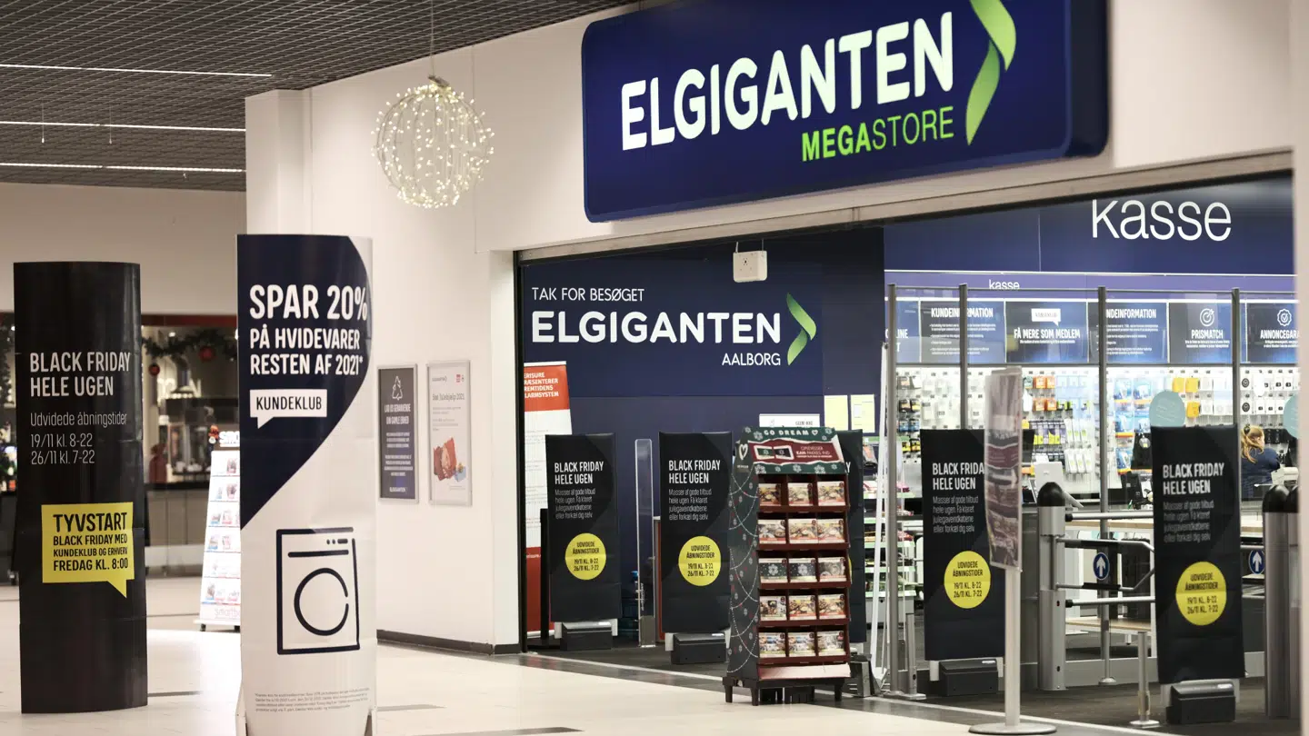 der er gabende tomt ud til Elgiganten i Aalborg Storcenter. Foto: Byrd / Ricky Sam Winther
