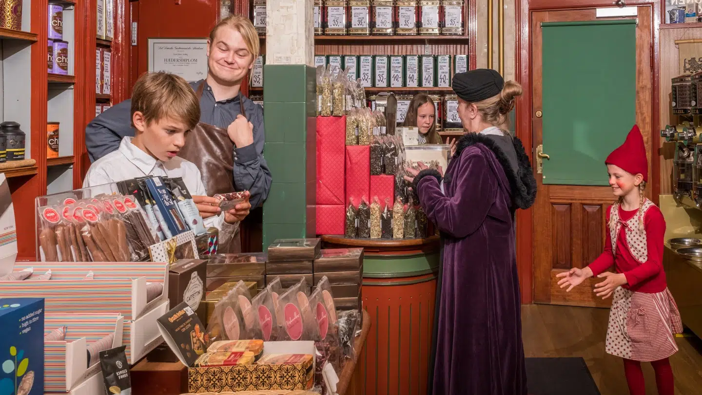 'Jul i Gammelby' spiller indtil 19. december. Foto: AKKC