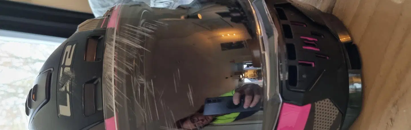 Dorthe Madsens udstyr bærer præg af styrtet.