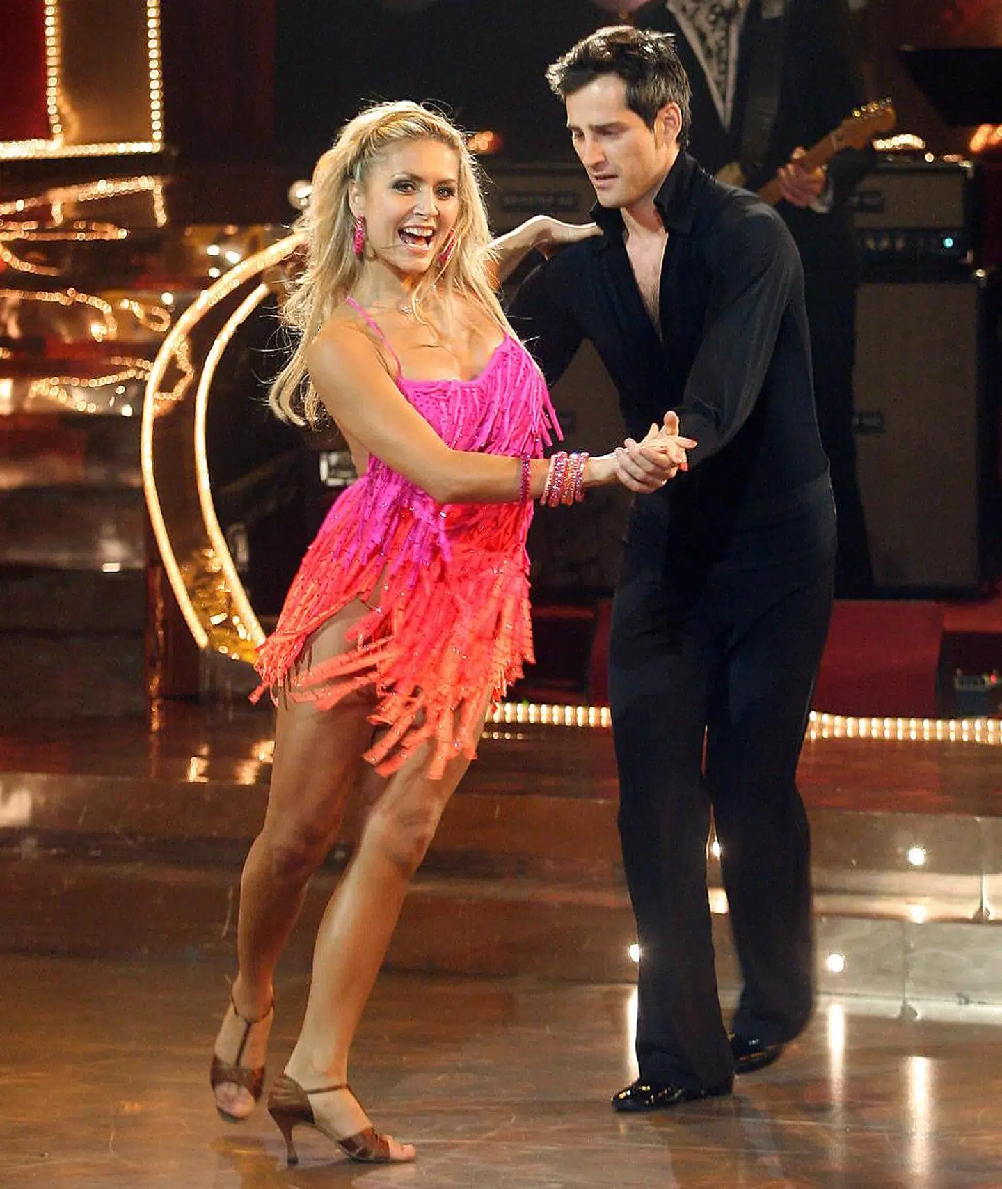 Oliver Bjerrehuus dansede med Viktoria Franova, da han deltog i 'Vild med dans' i 2008.