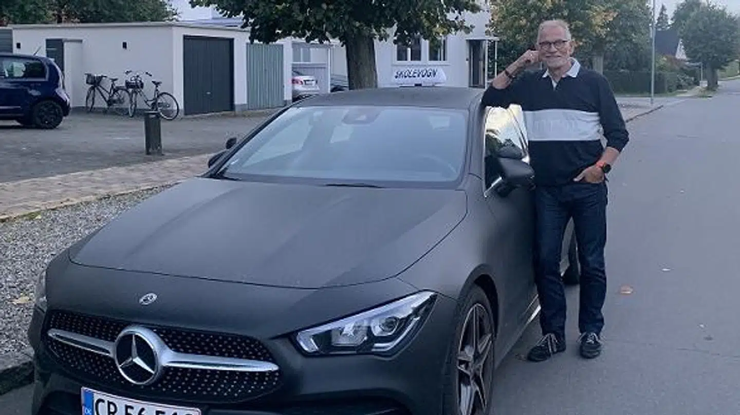 Kørelærer Martin Dupont har store problemer med at skaffe teori- og køreprøver til sine elever i Odense. Og det er han langt fra den eneste, som oplever. Foto: Privat