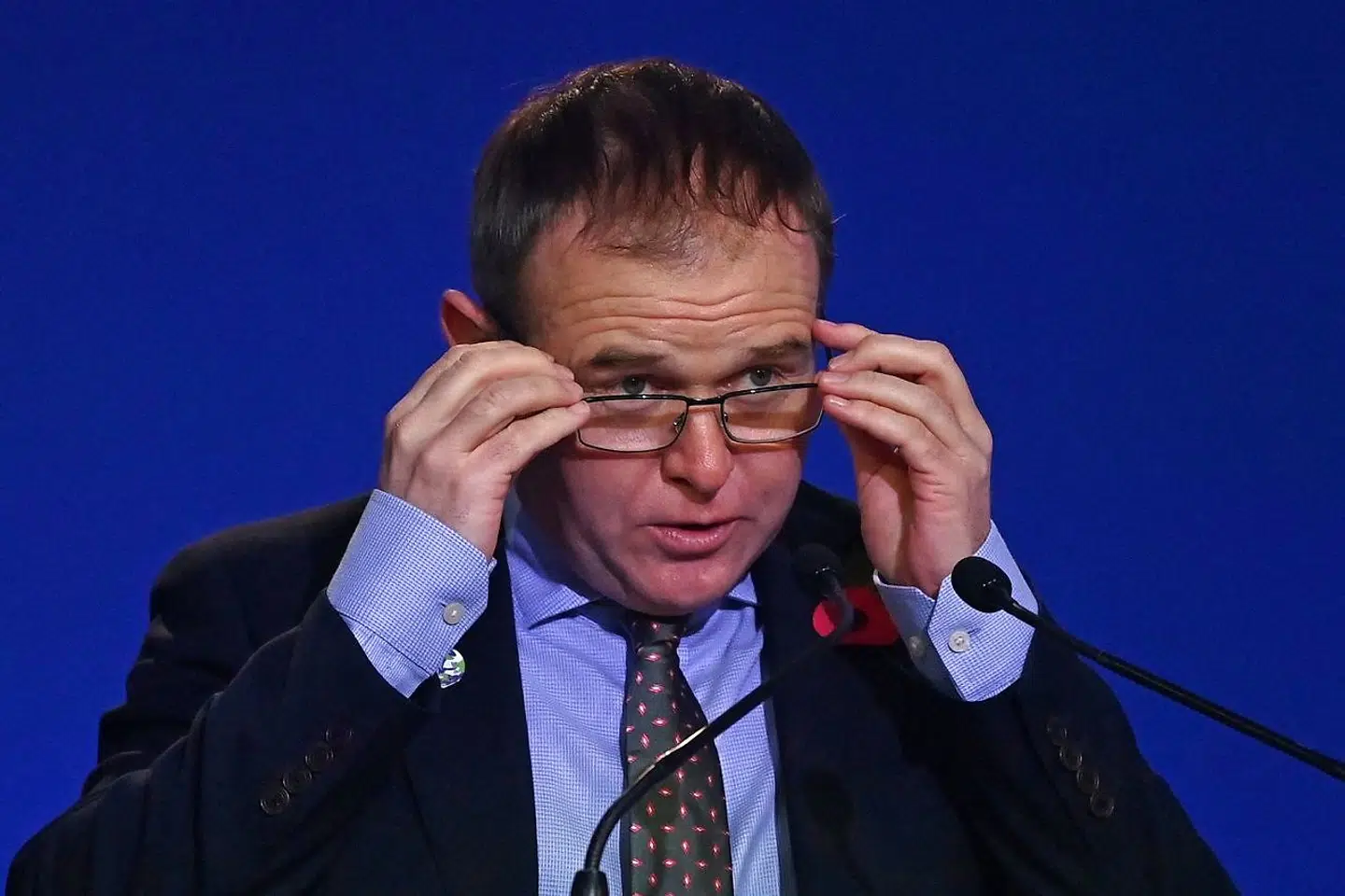 Den engelske miljøminister, George Eustice, siger, at den nye lov vil give retfærdighed for ofrene for hundenapning.