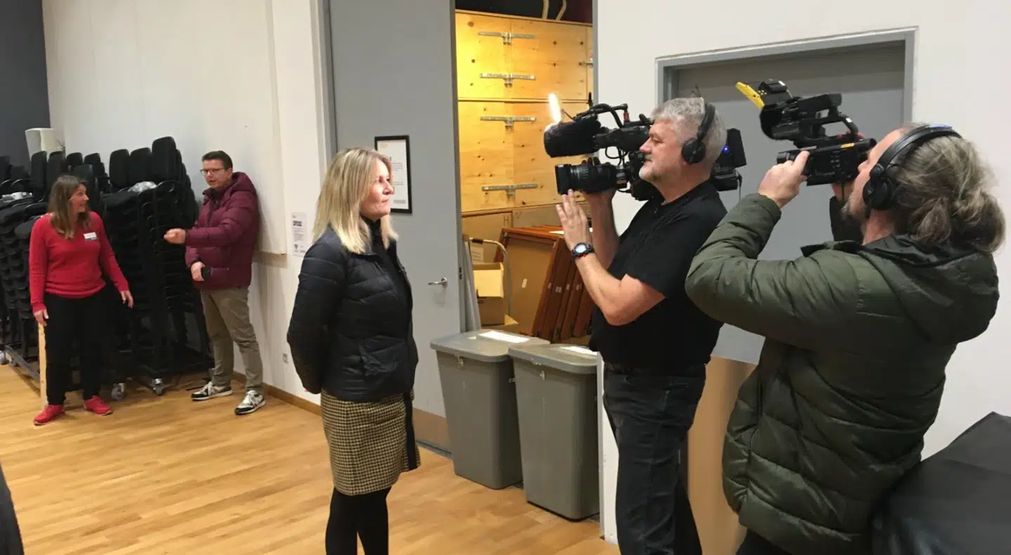 Birgit S. Hansen er en velkendt og vellidt borgmester. Og hun er en mediedarling, der både stiller sig op, når historien er positiv, og når den er negativ.