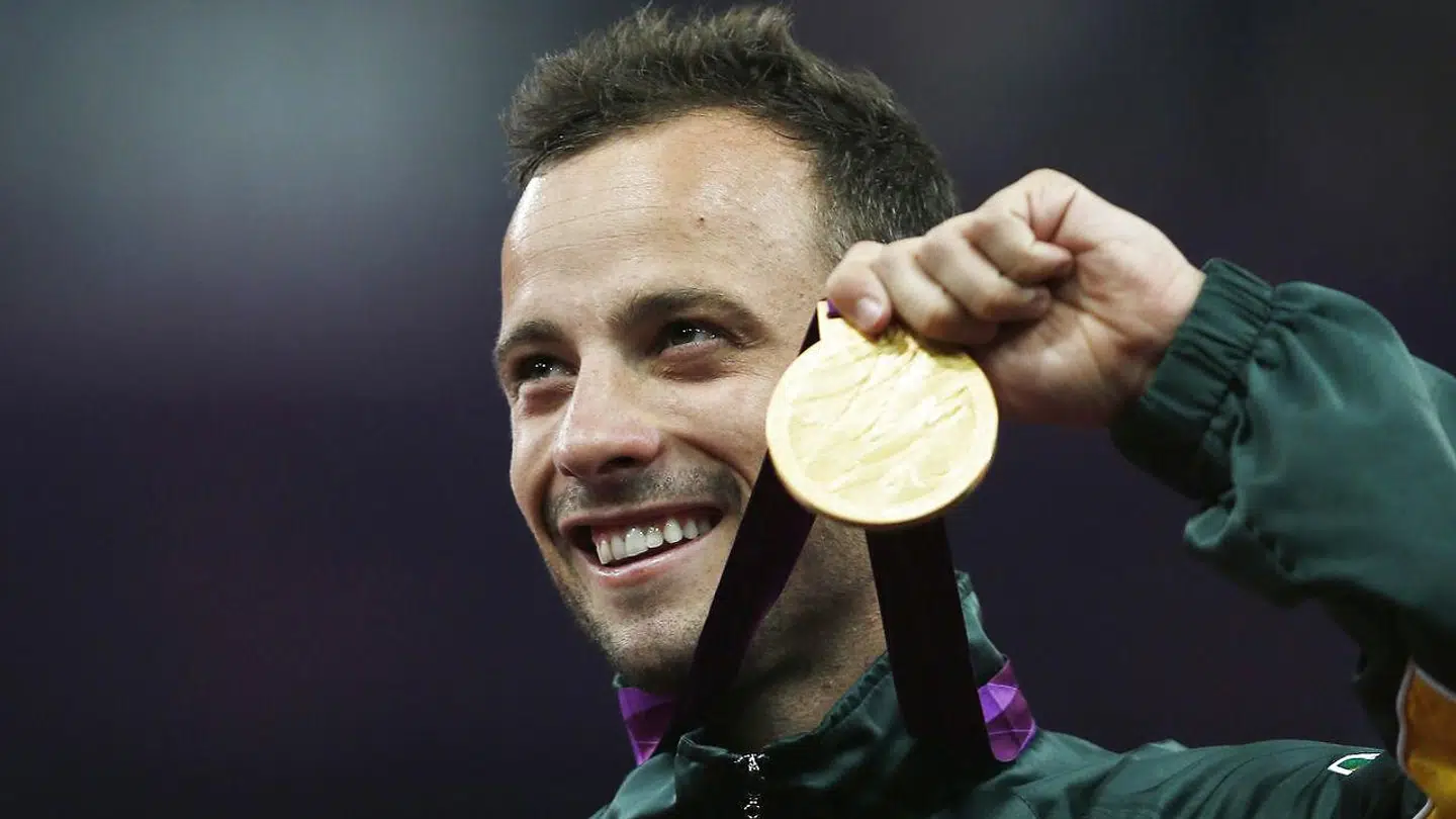 Pistorius med sin guldmedalje ved OL i 2012.