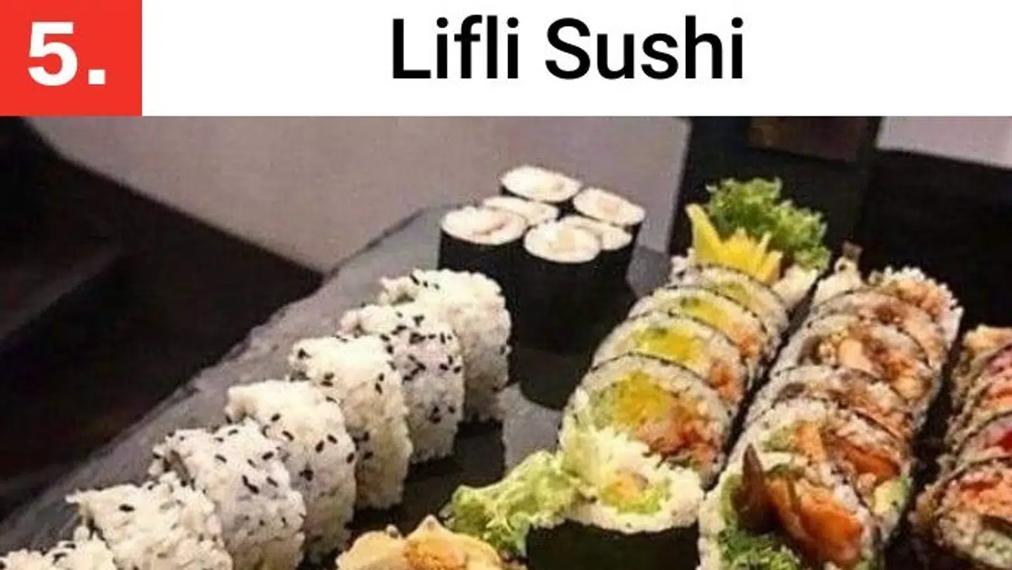 Sushi i lange baner hos Lifli Sushi.