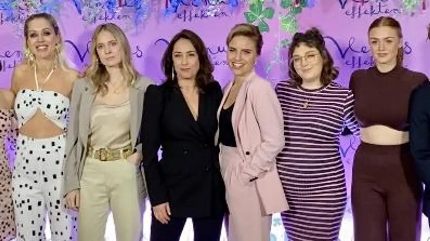 Sofie Gråbøl sammen med holdet fra 'Venus Effekten'.