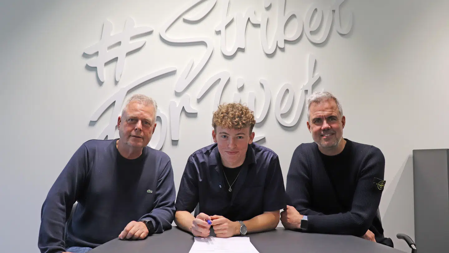 Jakob Breum forlænger med OB.