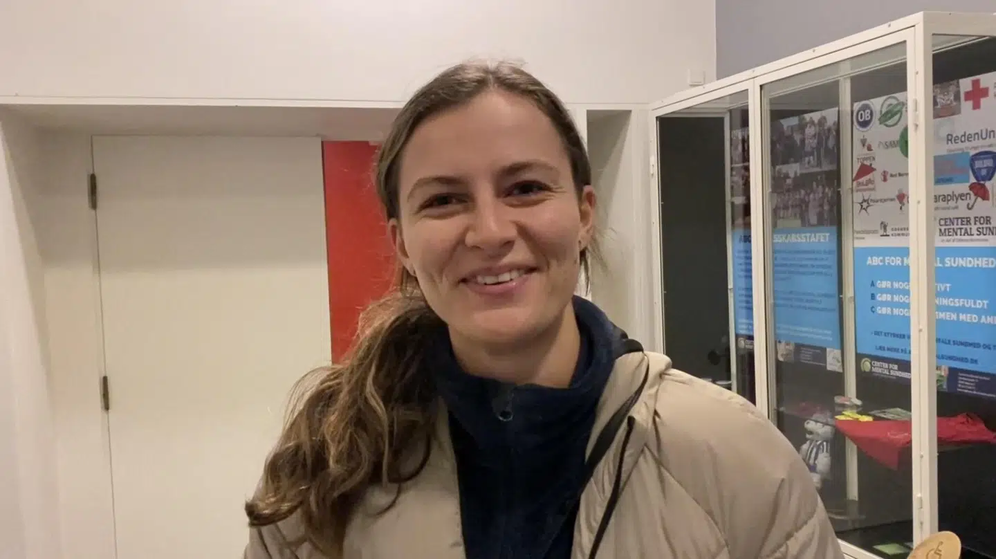 Josefine Jensen var den absolut sidste, der afgav sin stemme på rådhuset i Odense. Foto: Jeppe Kanstrup Jørgensen.