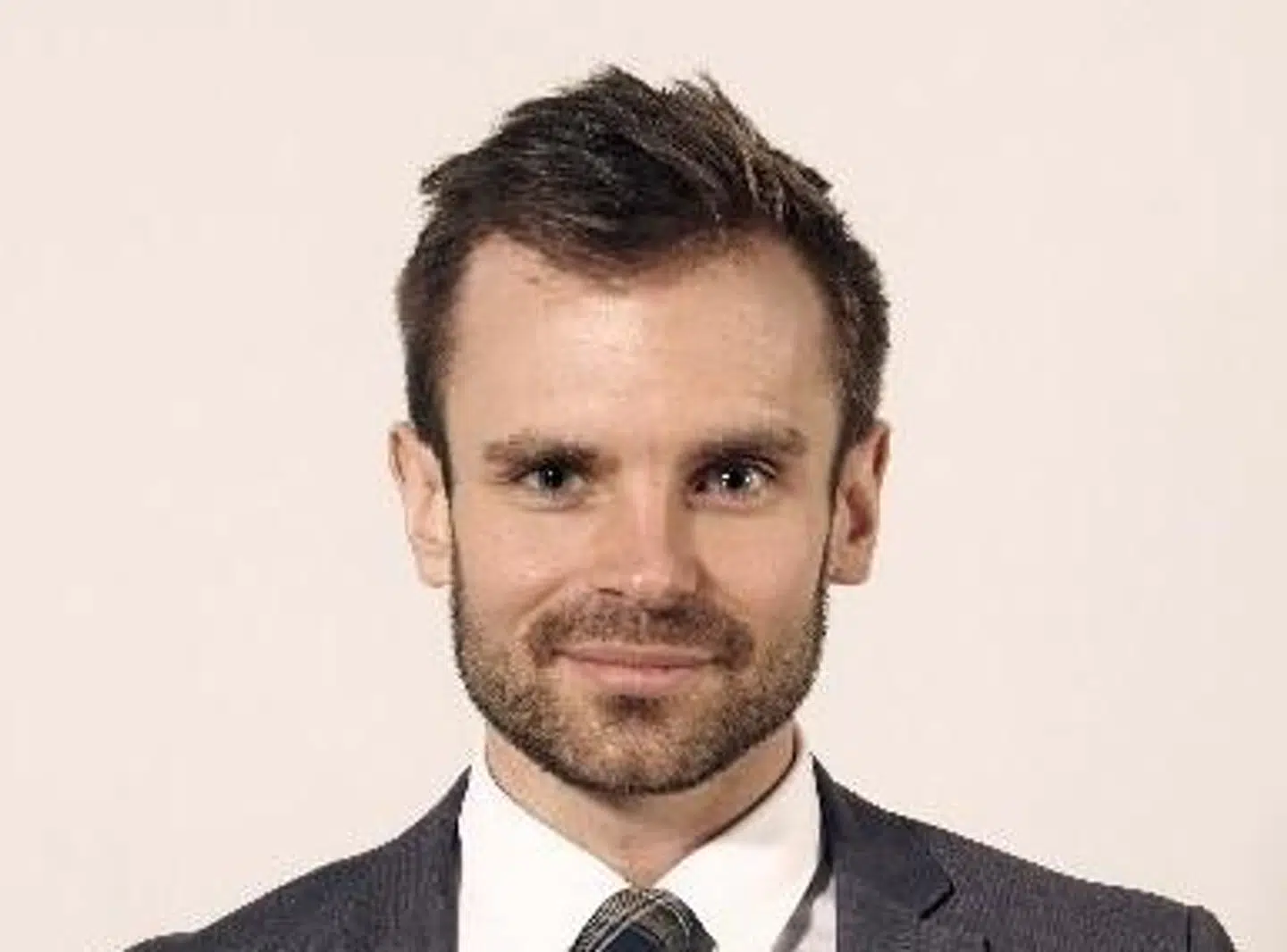 Lars Corvinius Olesen bekræfter, at der har været en konflikt mellem Sabrina Holt og Stefán Bjarni Guðnason.