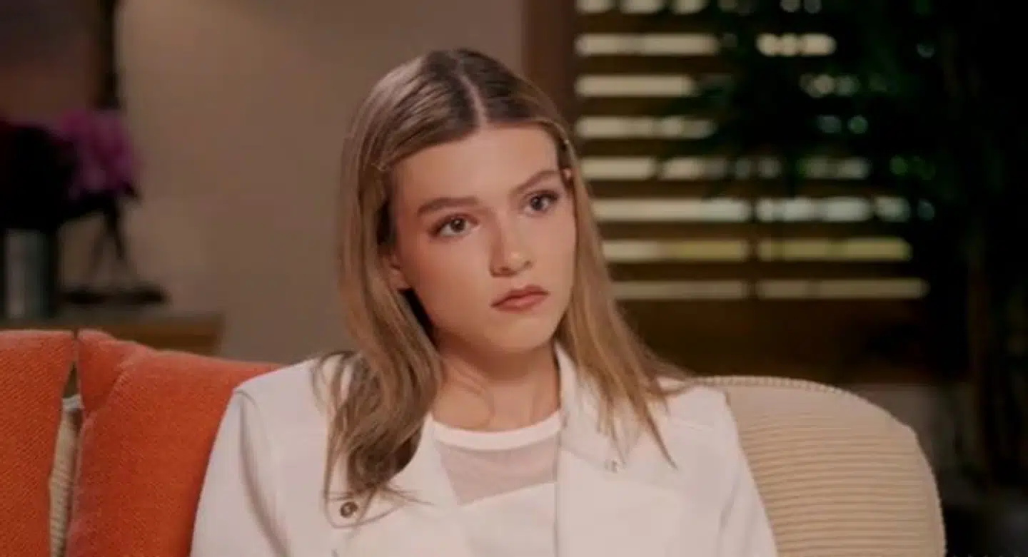 Det var Jordan Turpin, der formåede at flygte fra huset og kontakte politiet. Da politiet første gang så hende, troede de, at hun var et lille barn og ikke en 17-årig pige på grund af hendes fysiske tilstand.