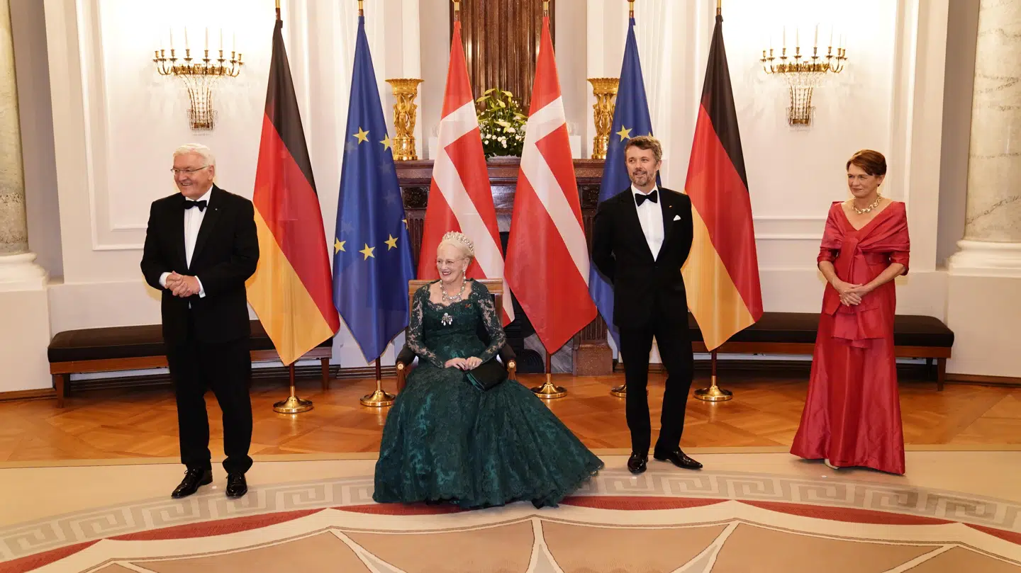Dronning Margrethe og kronprins Frederik deltager i statsbanket på Schloss Bellevue i Berlin, onsdag den 10. november 2021.