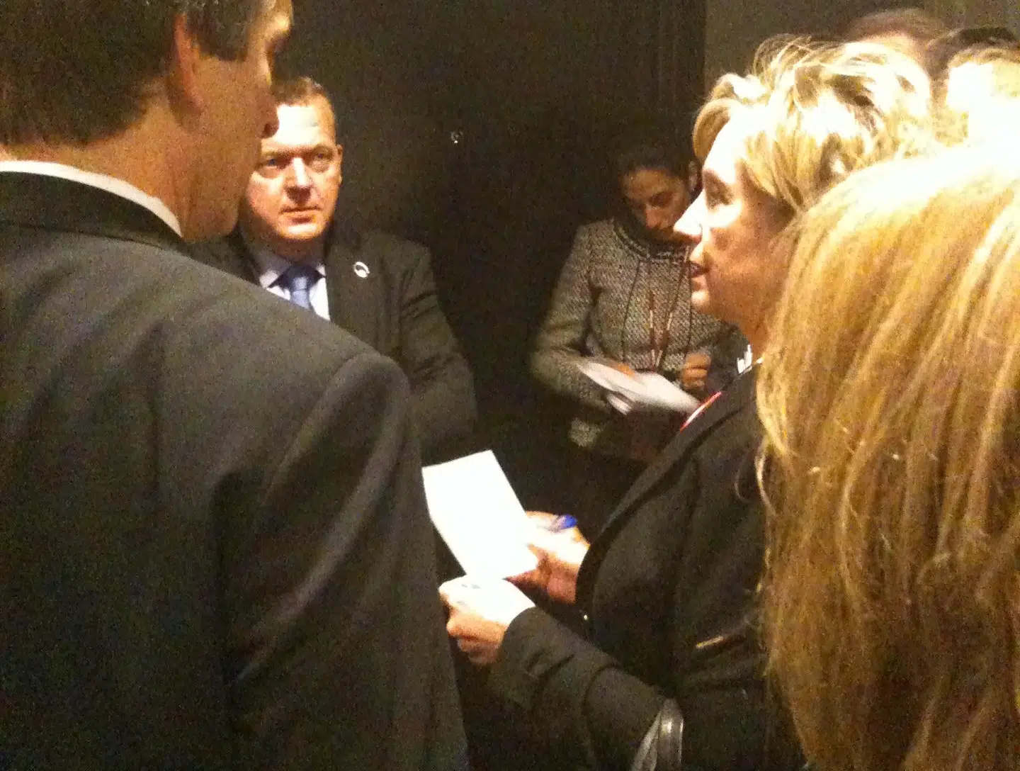 Daværende statsminister Lars Løkke Rasmussen og USAs tidligere udenrigsminister Hillary Clinton under COP 15 i København tilbage i 2009.