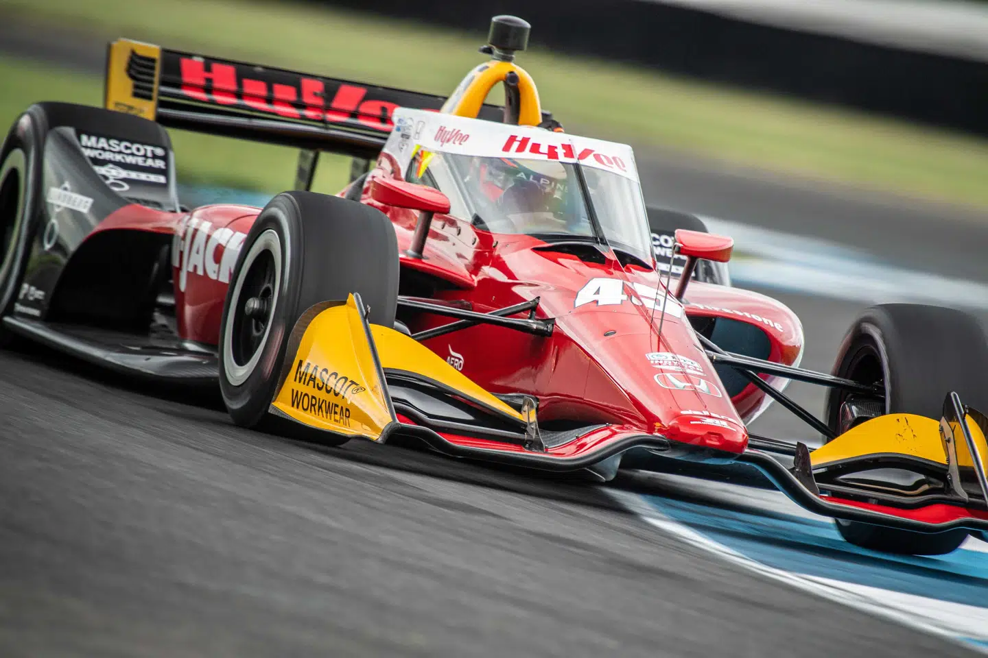 De danske firmaer Mascot og Lindberg vil være såkaldte 'associerede' sponsorer på Christian Lundgaards IndyCar i 2022.