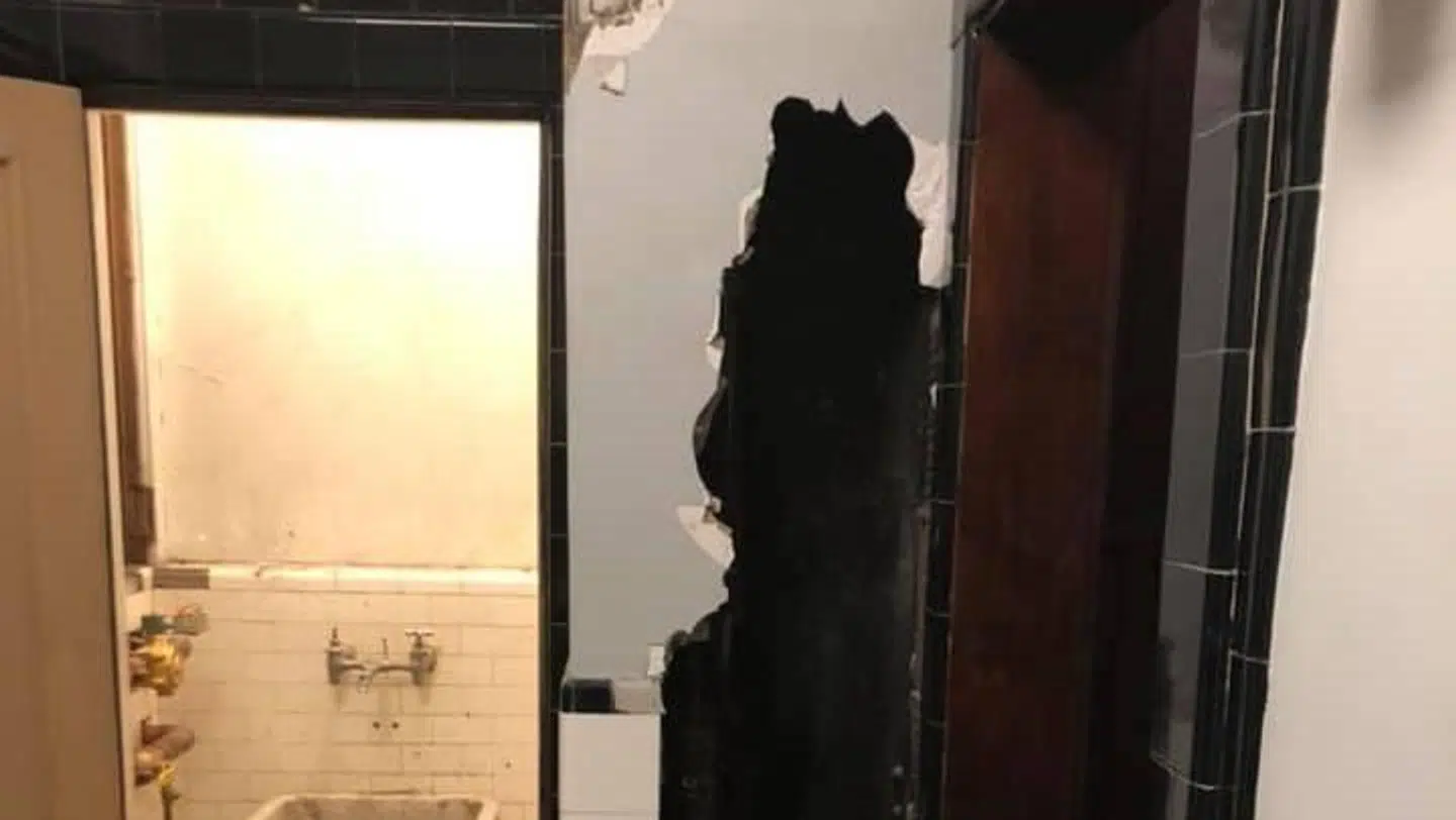 Her ses stedet, hvor manden havde befundet sig i to til tre dage