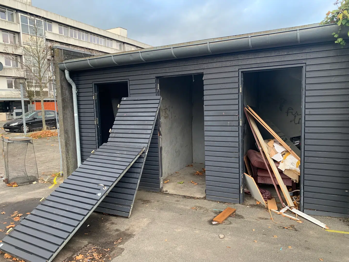 Nedrivningen af de store blokke i Bøgeparken er nært forestående. Målet er, at Vollsmose bliver et mere attraktivt og indbydende sted at bo.Foto: Jens Anton Havskov