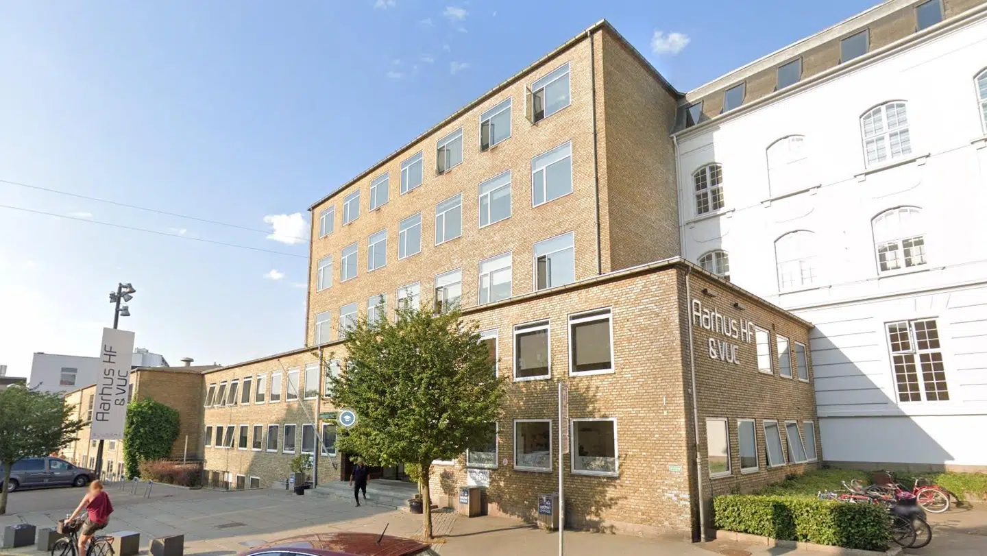 Aarhus HF & VUC ligger på Dalgas Ave 2 i Aarhus Centrum.