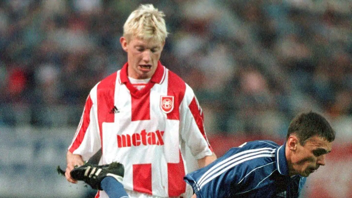 Allan Gaarde var sammen med Andres Oper lige-ved-og-næsten at slå storholdet Dynamo Kiev ud af Champions League i 1999 – noget, der kunne have sikret AaB FCKs plads som Danmarks fodboldstorhed i 00erne. Hvis VAR havde eksisteret dengang...