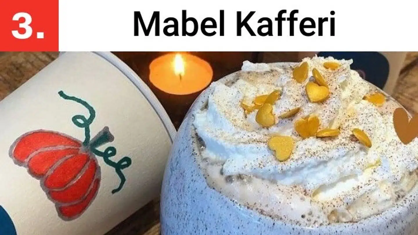 Var det noget med en krydret pumpkin spice latte fra Mabel Kafferi?