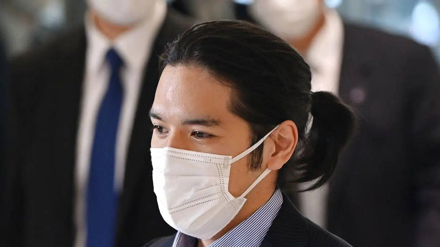 Kei Komuros 'kontroversielle' hestehale.