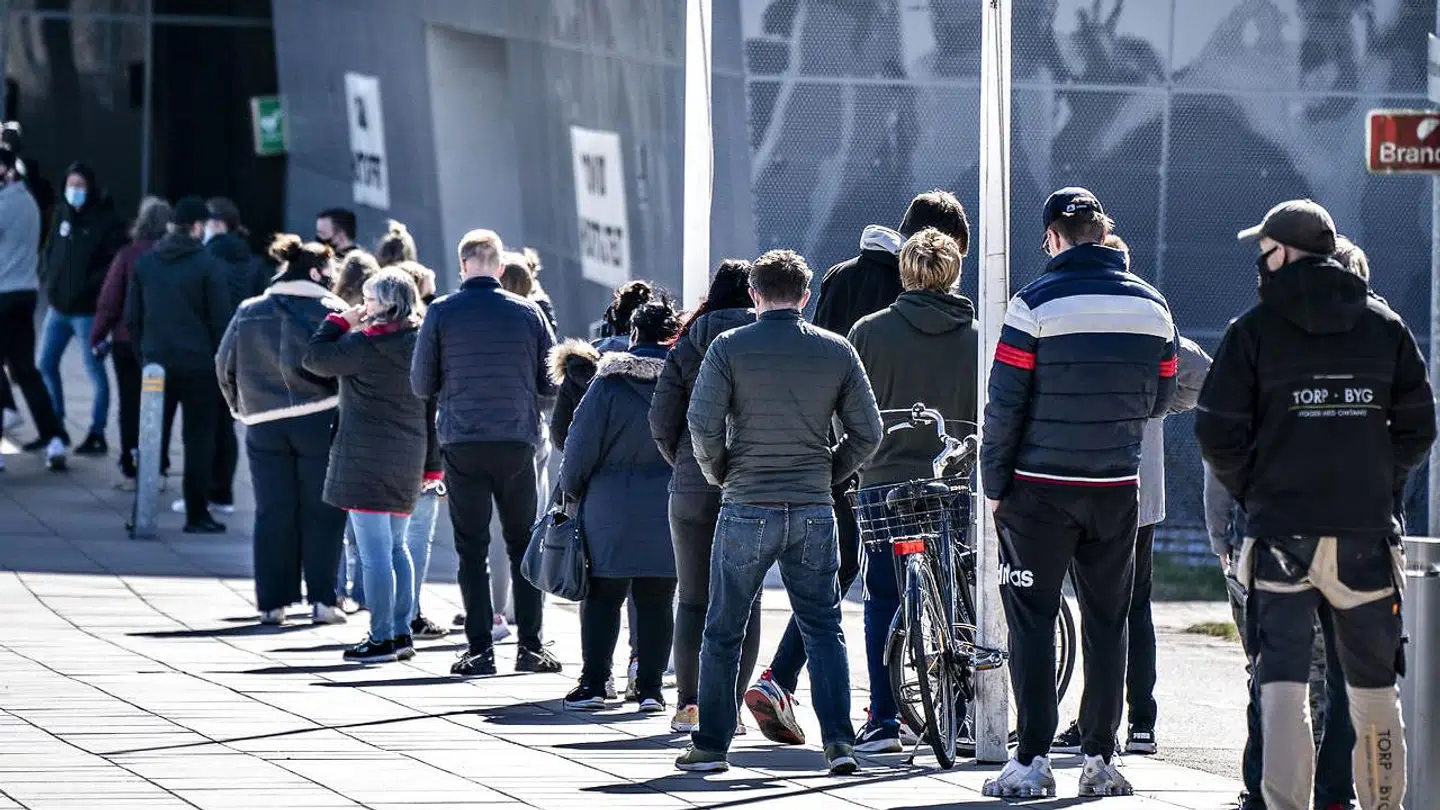 Lang ventetid ved testcentre kan være et problem. Det kan beliggenheden også være. Arkivfoto.