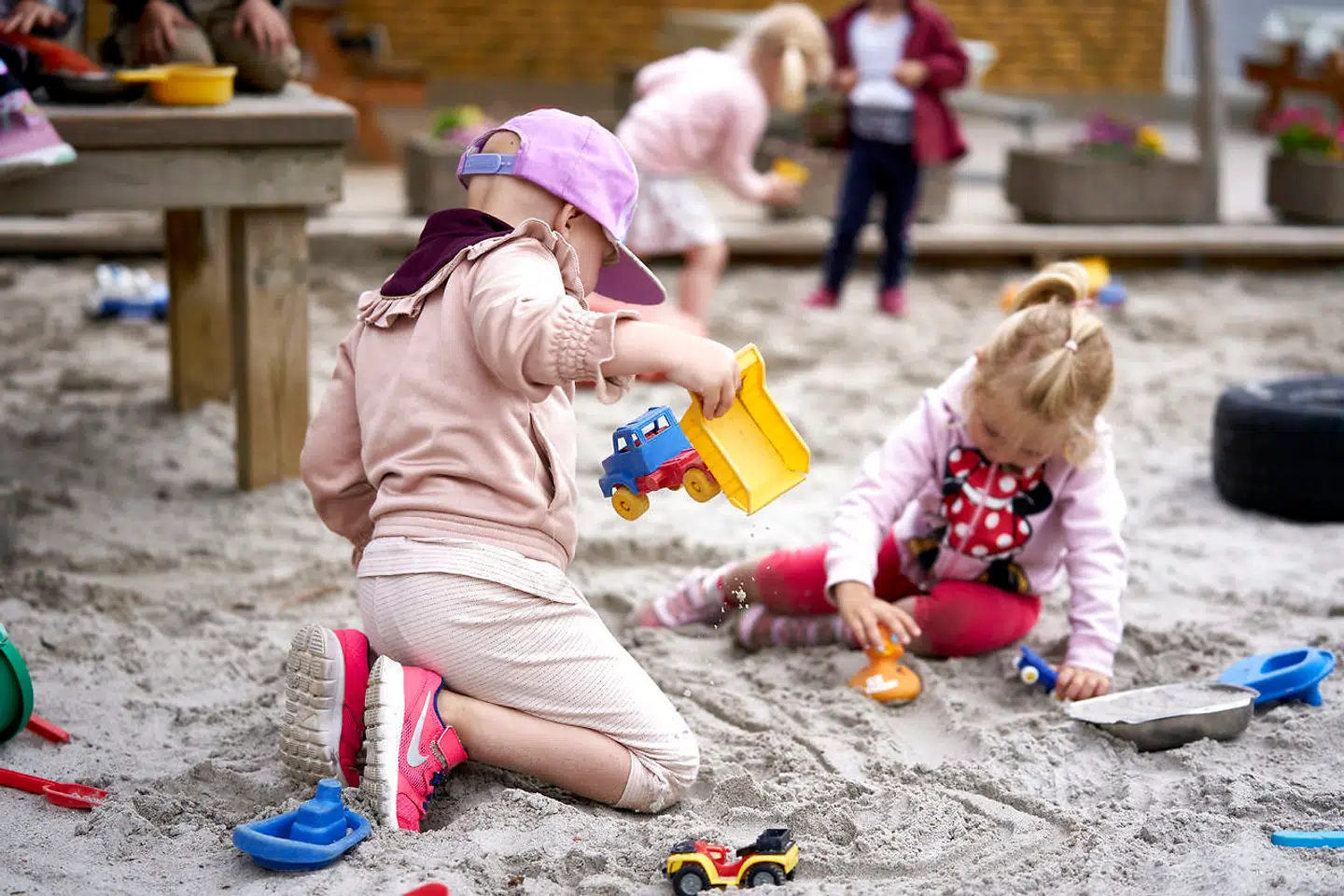 Pædagoger kan i flere kommujner se frem til højere løn.