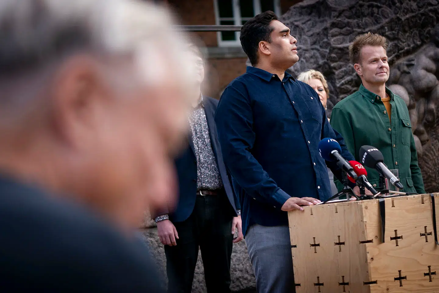 Frie Grønne blev stiftet 7. september sidste år af fire tidligere medlemmer af Alternativet: Sikandar Siddique, Uffe Elbæk, Susanne Zimmer og Niko Grünfeld.