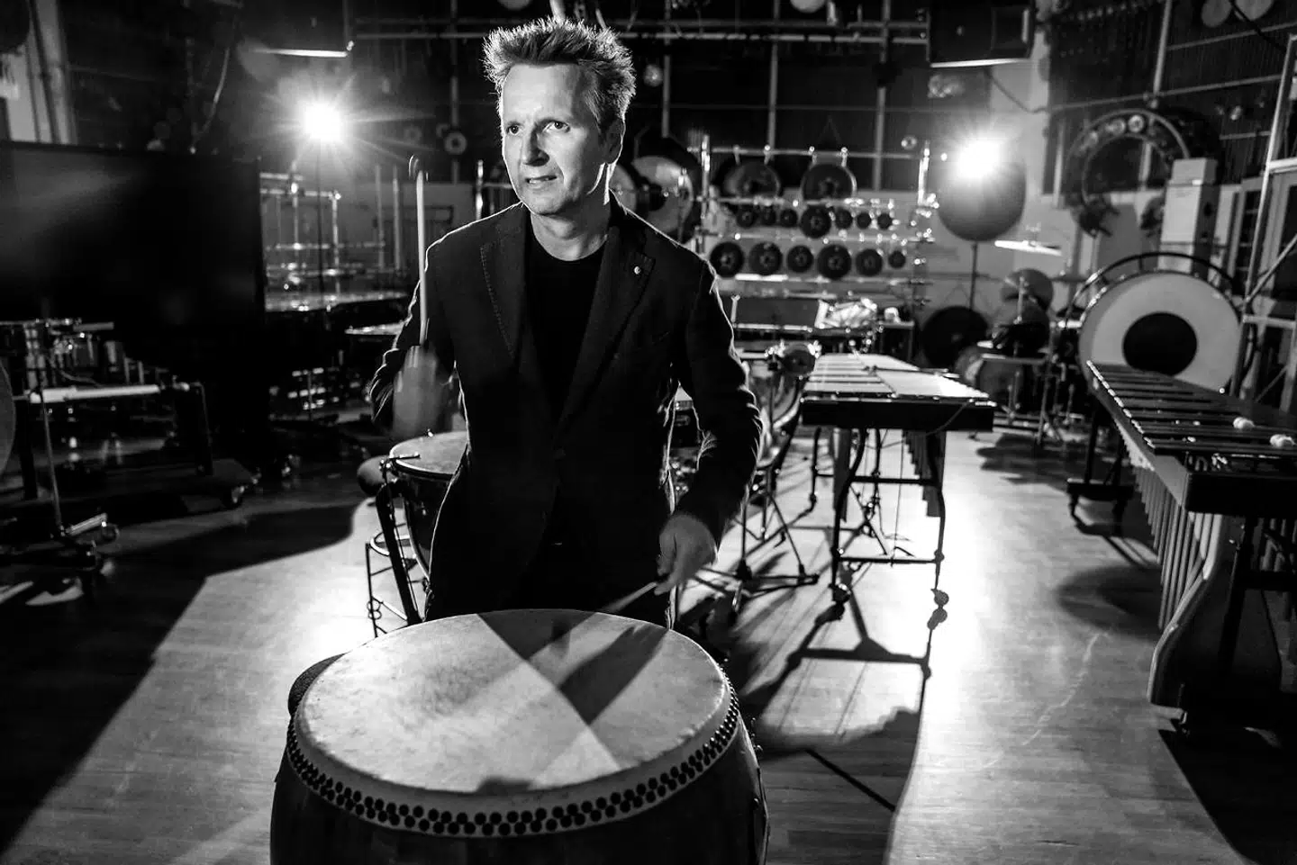 Uffe Savery, kendt fra percussion-duoen Safri Duo og siden 2010 chef for Copenhagen Phil, tiltræder 1. august som ny rektor på Det Kongelige Danske Musikkonservatorium. I Slagtøjslokalet.