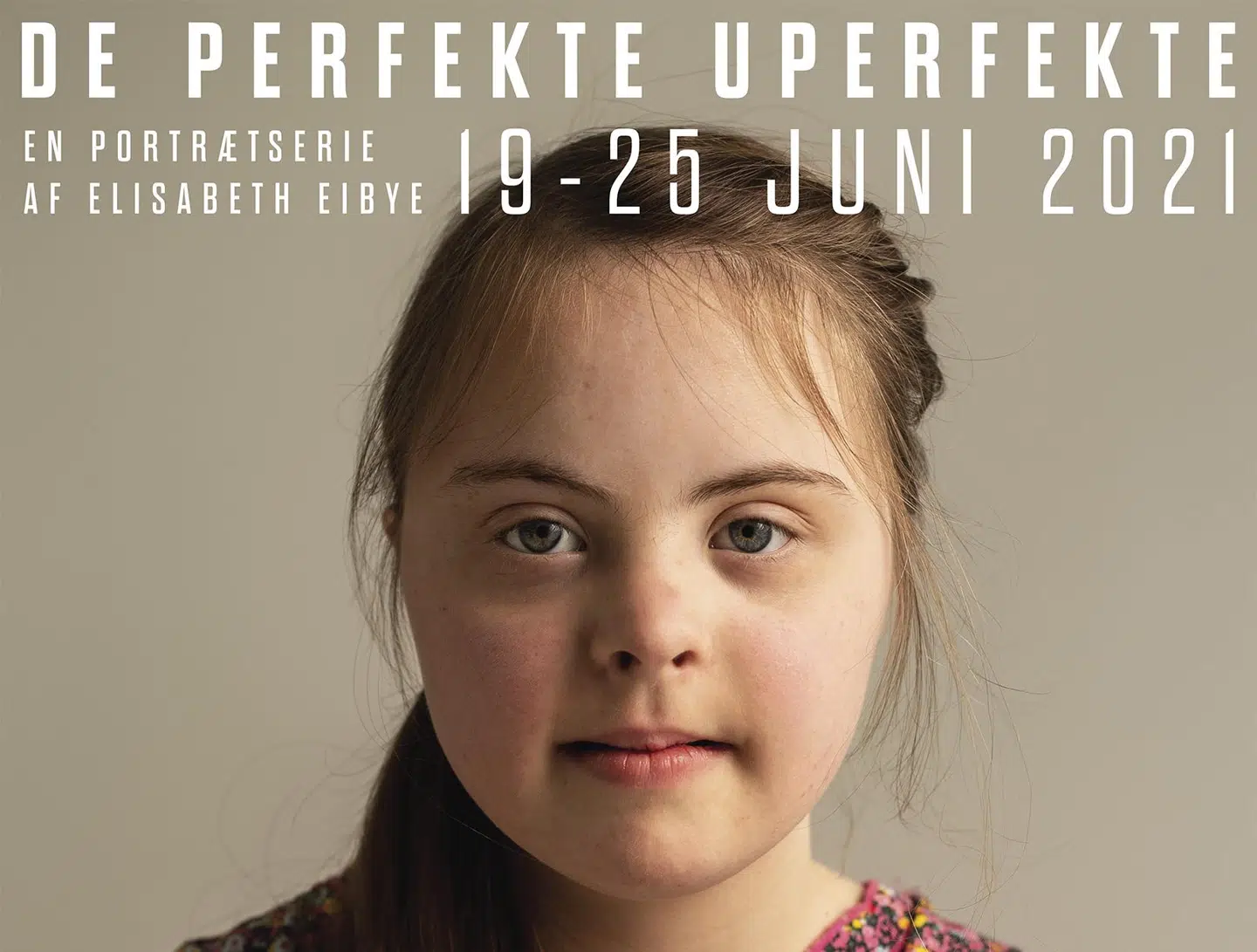 Forsidemodellen på portrætserien 'De perfekte uperfekte' er 13-årige Kaya Espensen.