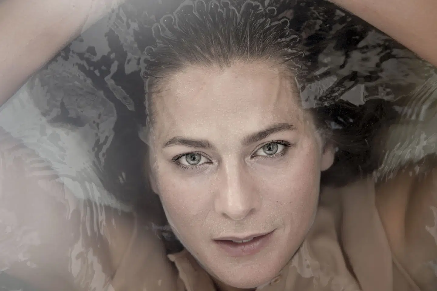 Andrea Elisabeth Rudolph skal være vært på Knæk Cancer. Privat er hun gift med håndboldkommentator Claus Møller Jakobsen. Parret har fem børn - to fælles sønner, en datter fra hendes tidligere forhold og to børn fra hans første ægteskab. (Arkivfoto). Thomas Lekfeldt/Ritzau Scanpix