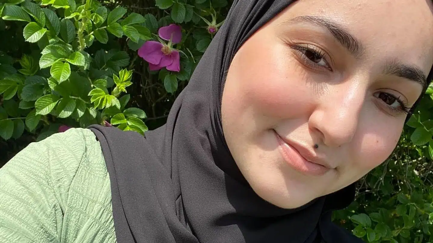 Munati har ofte oplevet, at folk taler grimt til hende, fordi hun er muslim. Det påvirker hende ikke så meget længere.