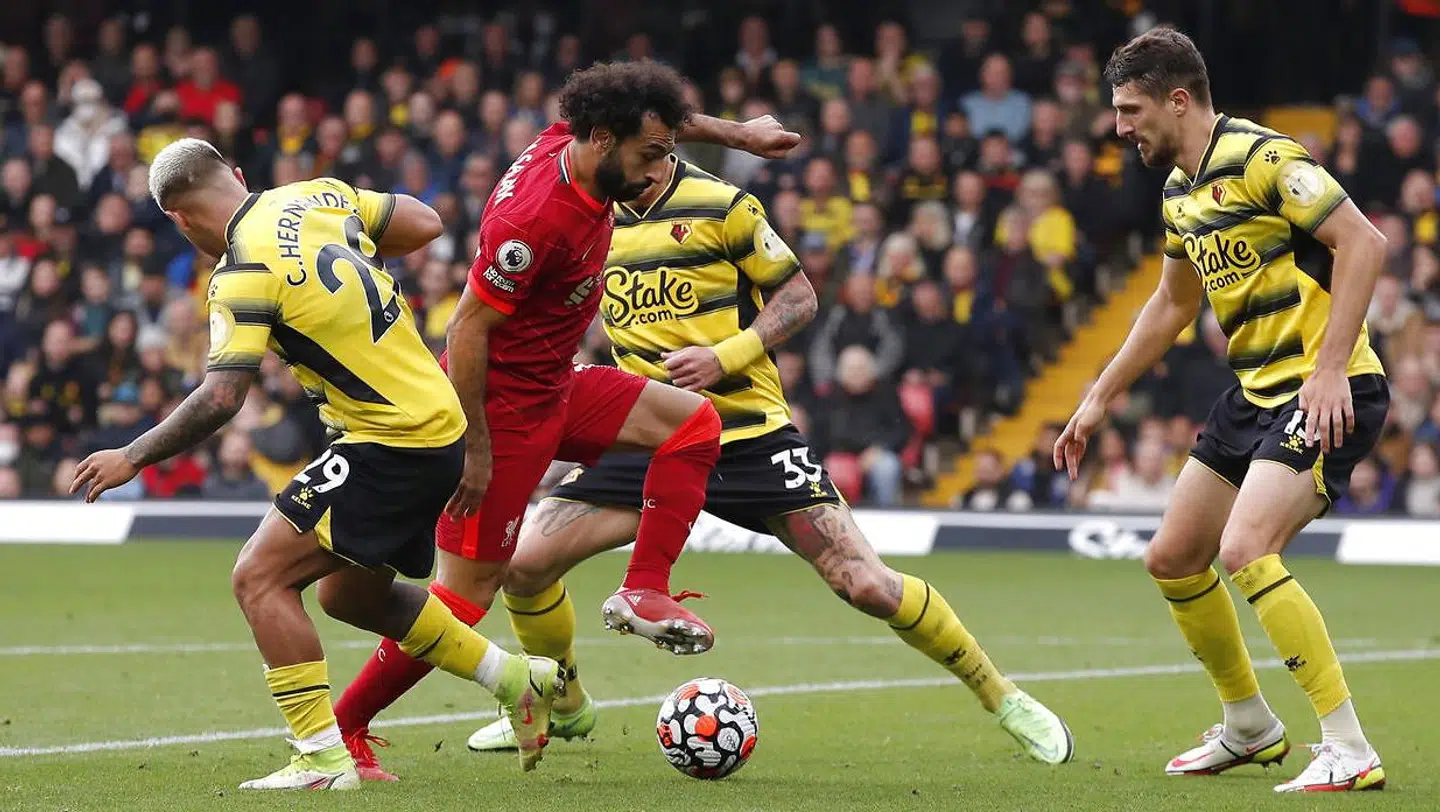 Mohamed Salah gjorde Watford-spillerne mere end bare rundtossede i lørdagens kamp. Få sekunder efter dette billede scorede egypteren et magisk mål.