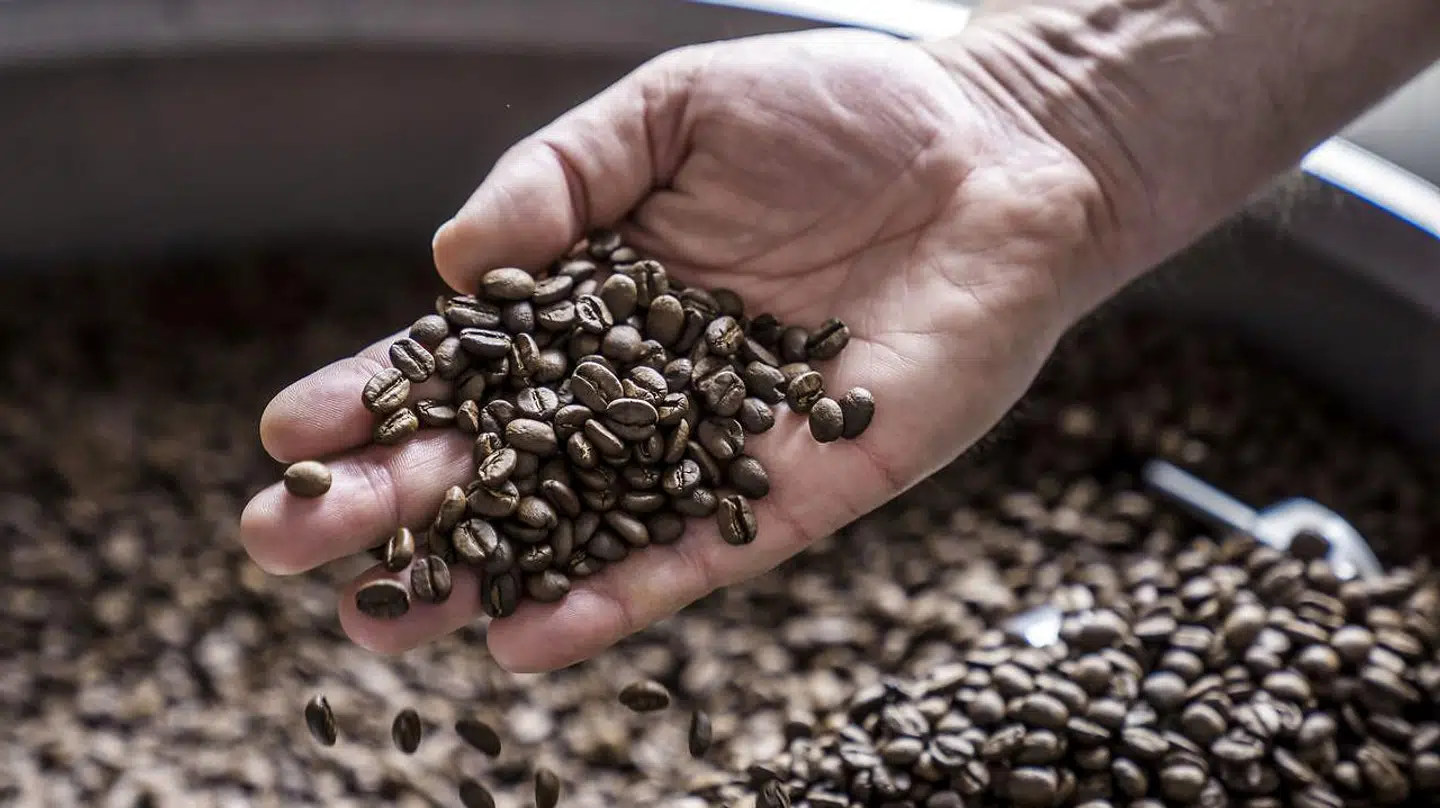 Ifølge E24 har råkaffe nået det højeste niveau i ti år.