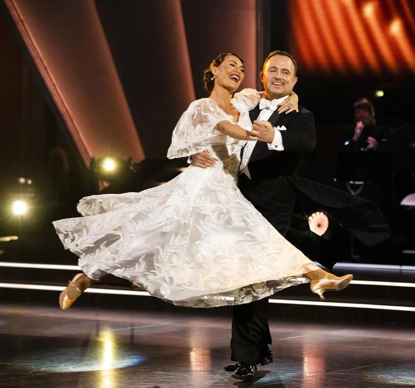 Mascha Vang og Thomas Evers Poulsen i en engelsk vals.