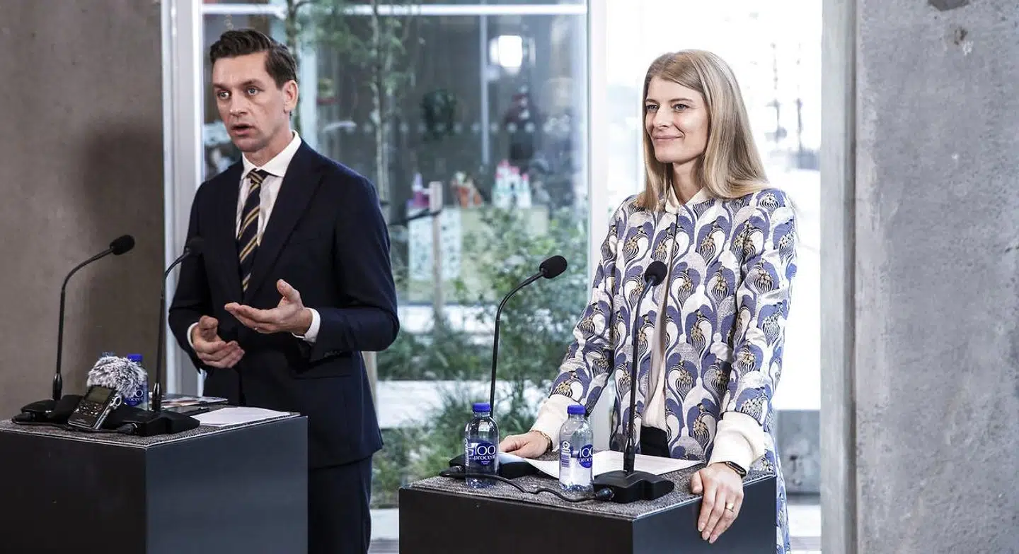 Indenrigs- og boligminister Kaare Dybvad Bek (S) og kulturminister Ane Halsboe-Jørgensen (S), da de tidligere på ugen præsenterede udspillet 'Tættere på - Byer med plads til alle'