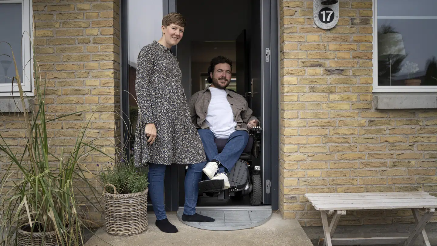 Parret fik hjælp af TV-programmet 'Beliggenhed, beliggenhed, beliggenhed' til at finde deres drømmehus i Solbjerg.