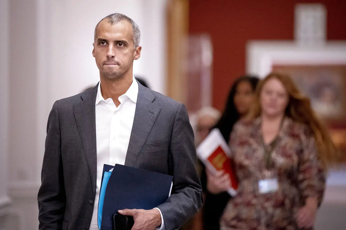 Udlændinge- og integrationsminister Mattias Tesfaye (S) er glad for, at ikkevestlige indvandrere og efterkommere koster statskassen mindre og mindre. (Arkivfoto) Liselotte Sabroe/Ritzau Scanpix