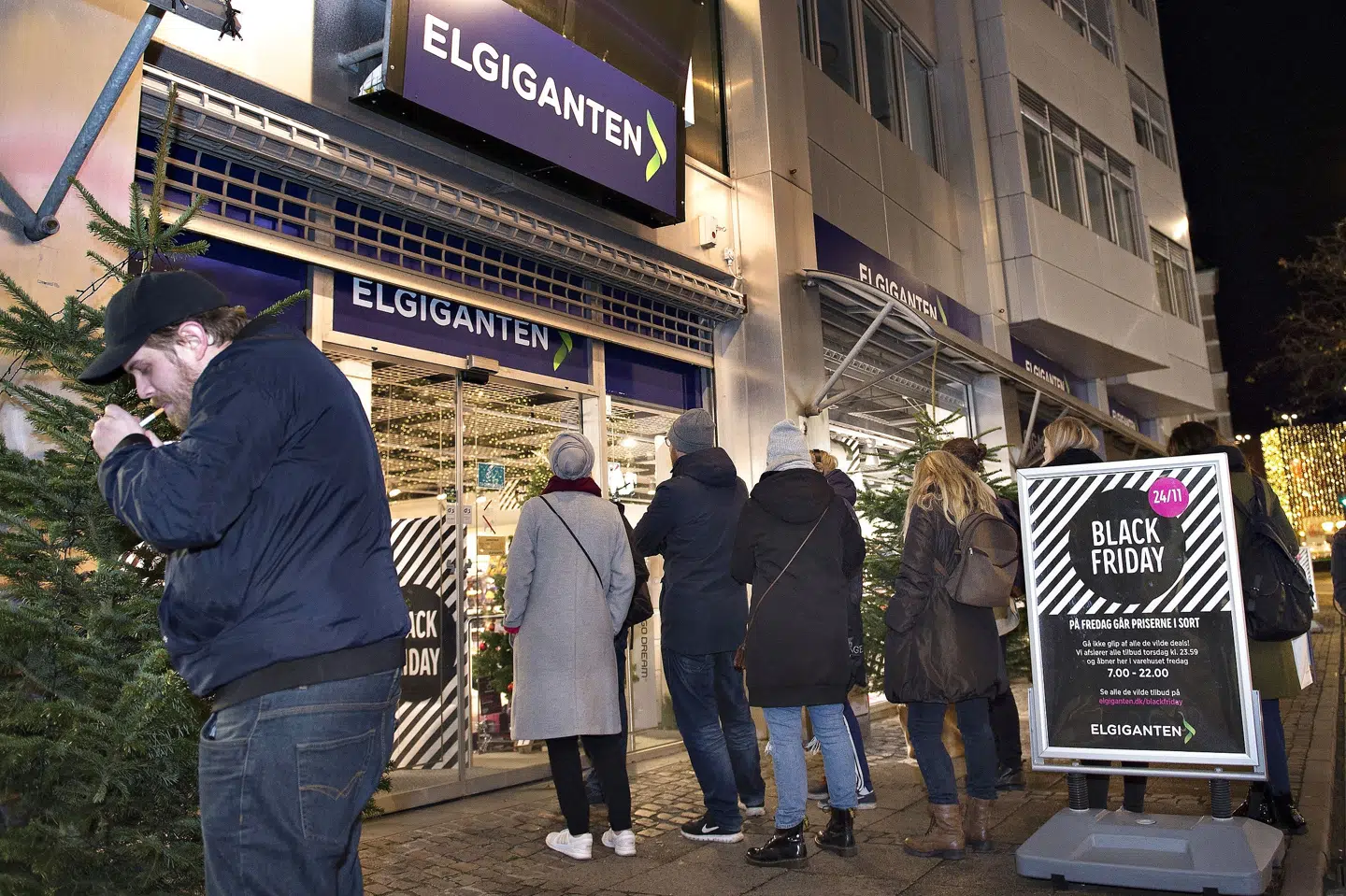 Elgiganten forsikrer, at der er masser af varer på hylderne, men der er risiko for, at udvalget af forskellige modeller inden for samme kategori kan svinge, fordi der i øjeblikket er udfordringer med at få leveret varer. (Arkivfoto). Henning Bagger/Ritzau Scanpix