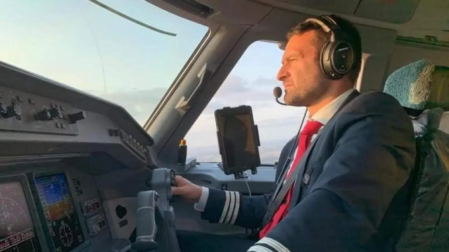 Thomas Hugo Møller er selv uddannet pilot og har til tider selv siddet i cockpittet af Great Dane Airlines' flyvemaskiner. Om fremtiden byder på et fuldtidsjob som pilot, er endnu uklart.
