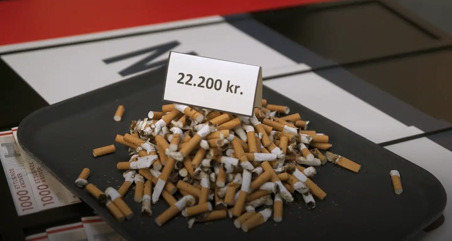 Tine bruger 22.200 kroner på cigaretter om året. Det er både dyrt for økonomien og for helbreddet.