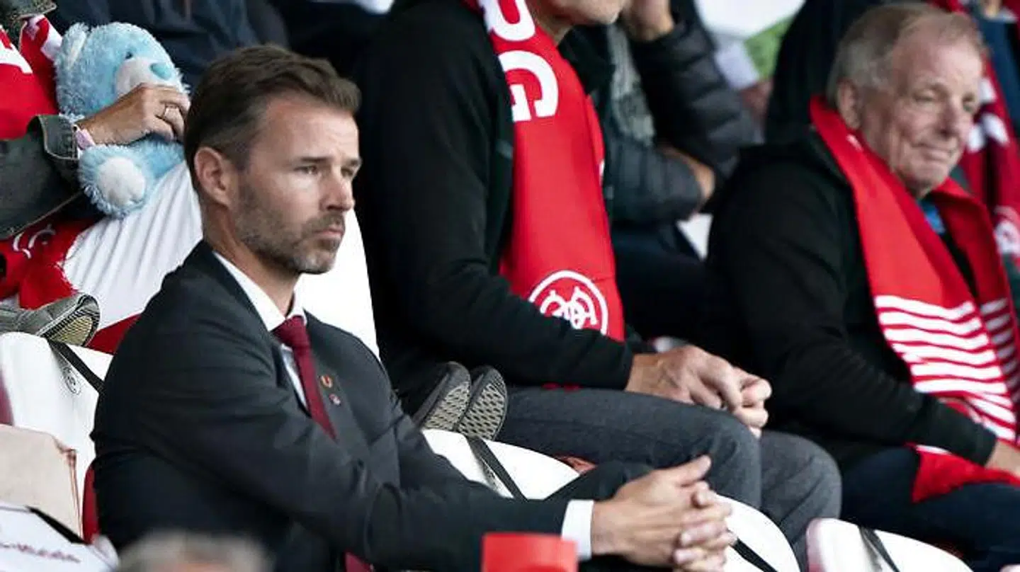 22 år efter AaBs andet mesterskab blev sikret på Aalborg Stadion, har Thomas Bælum stadig sin daglige gang i AaB. Dengang som ungt talent - i dag som direktør.