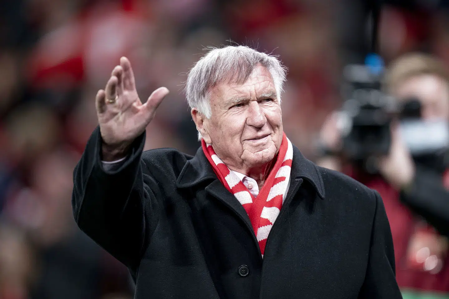 Sepp Piontek blev hyldet før VM-kvalifikationskampen mellem Danmark og Østrig i Parken. Liselotte Sabroe/Ritzau Scanpix