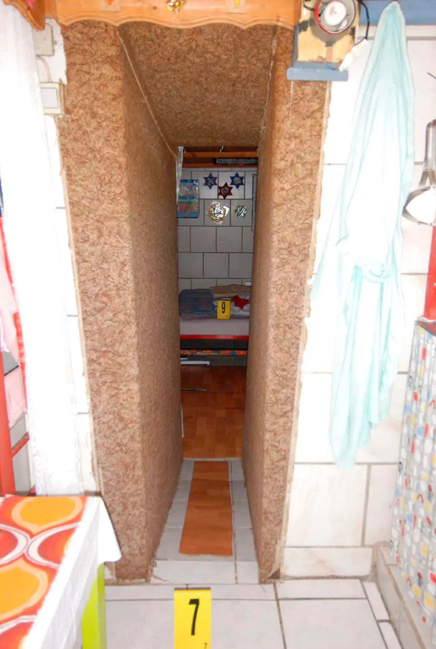 Kælderen, hvor Elisabeth Fritzl blev holdt fanget i 24 år og udsat for 3000 voldtægter.