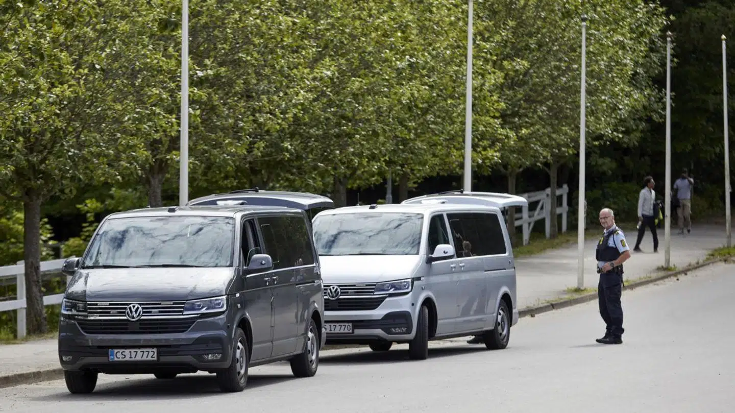 Politiet var til stede ved Observatorievej ved Tranbanen i Aarhus, torsdag 23. juli 2020. Aftenen forinden var 25-årige Scmur blevet dræbt. Der forventes at blive afsagt dom i sagen 4. marts 2022.