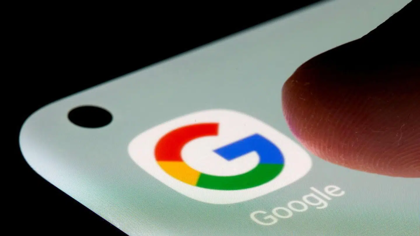 FILE PHOTO: Google app is seen on a smartphone in this illustration taken, July 13, 2021. REUTERS/Dado Ruvic/Illustration/File Photo